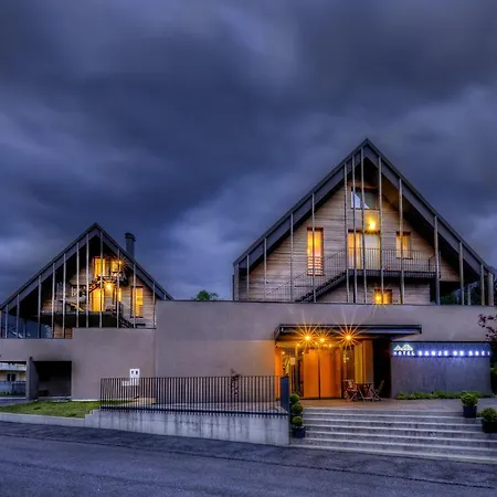 Sanje Ob Soci ***/**** 4*