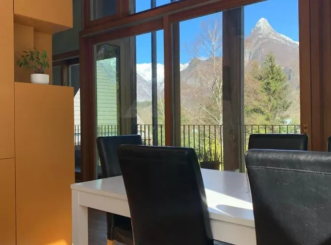 Sanje Ob Soci ***/**** Hotel