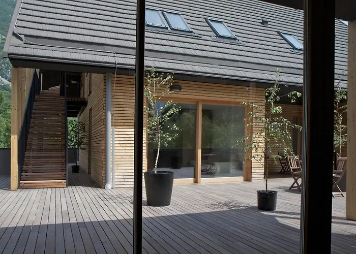 Sanje Ob Soci ***/**** Bovec