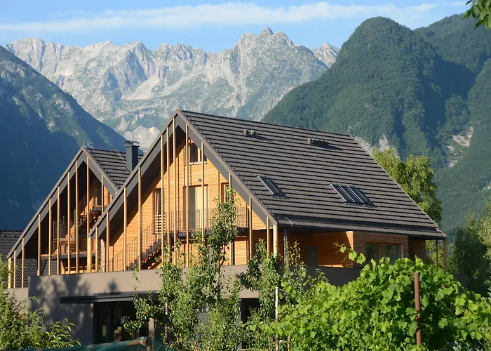 Sanje Ob Soci ***/****