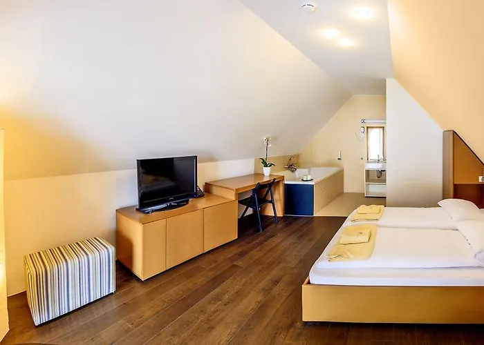 Sanje Ob Soci ***/****